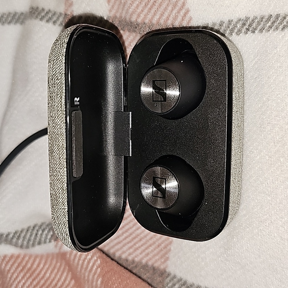 Sennheiser MOMENTUM Wireless Bluetooth Earbuds